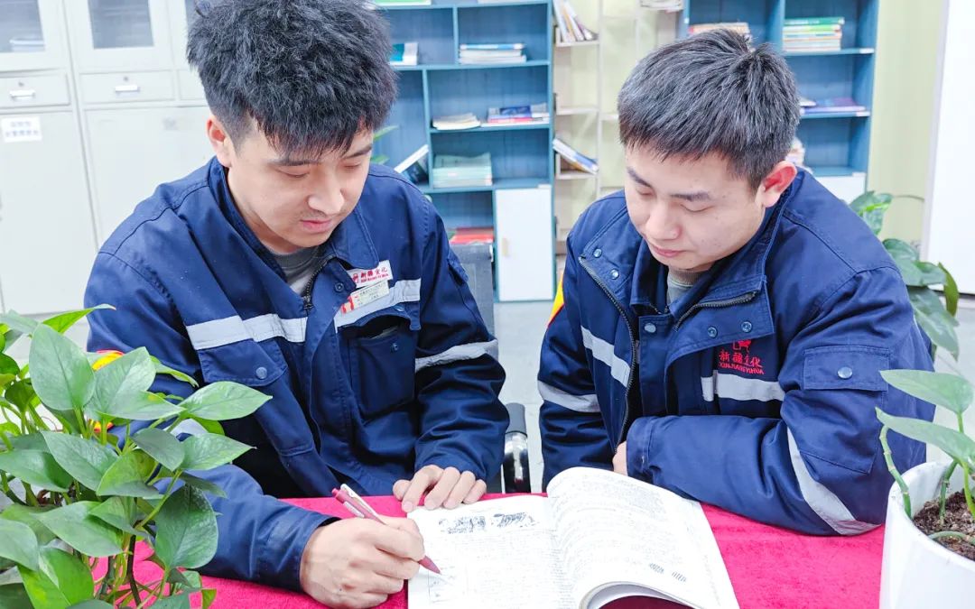 新疆宜化熱電分廠發(fā)電三班：夯實(shí)班組基礎(chǔ)，推進(jìn)自主管理(圖4)