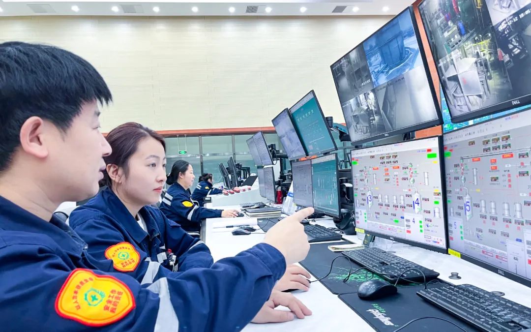 新疆宜化乙炔車間運(yùn)行一班：立足崗位強(qiáng)技能，凝心聚力創(chuàng)佳績(圖4)