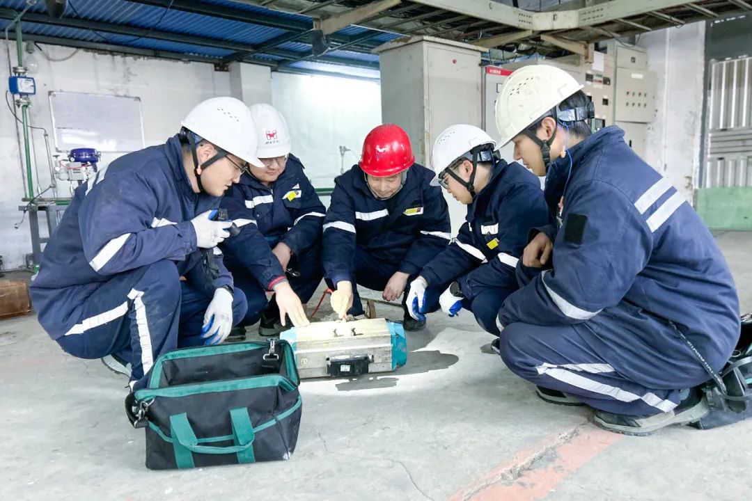 喜訊！股份公司PVC電儀維護(hù)班、消防班榮獲此項榮譽(yù)(圖2)