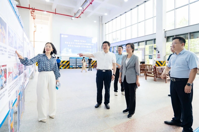 湖北省人社廳黨組書記、廳長(zhǎng)李述永到宜化實(shí)訓(xùn)基地調(diào)研