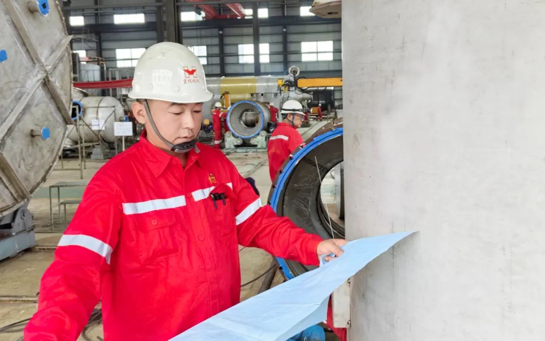 【宜化榜樣】化機(jī)公司杜國(guó)圣：加強(qiáng)班組管理，用實(shí)干詮釋擔(dān)當(dāng)(圖4)