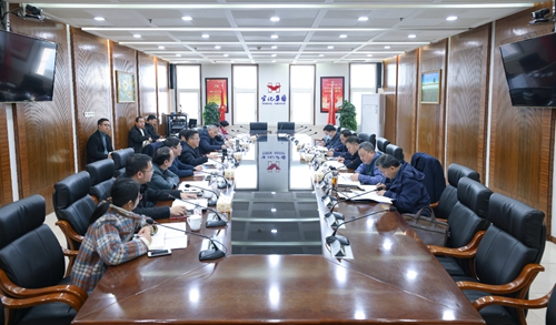 宜昌市國資委黨委書記、主任黃智華一行到宜化集團(tuán)調(diào)研